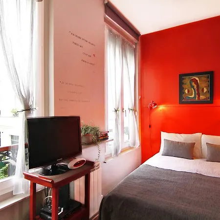 My Open Bed & Breakfast Paris
